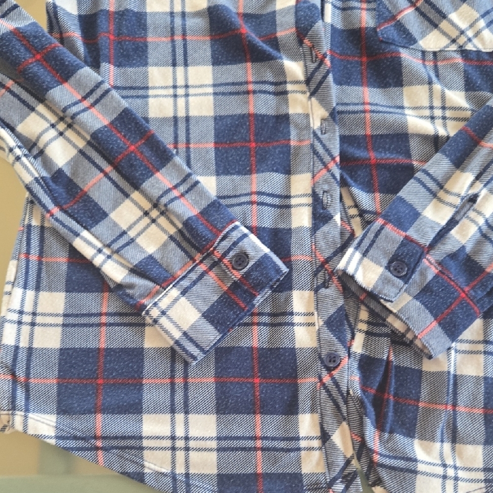 Derek Heart Navy and White Plaid Womens Button Down Shirt - Picture 3 of 11
